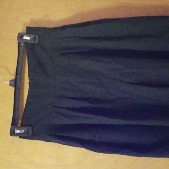 Black Dress Pants: Size 2/4 : A - Picture 1 of 5